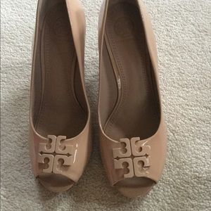 BNIB Tory Burch wedges